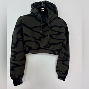 TWENTY MONTREAL CROPPED HOODIE